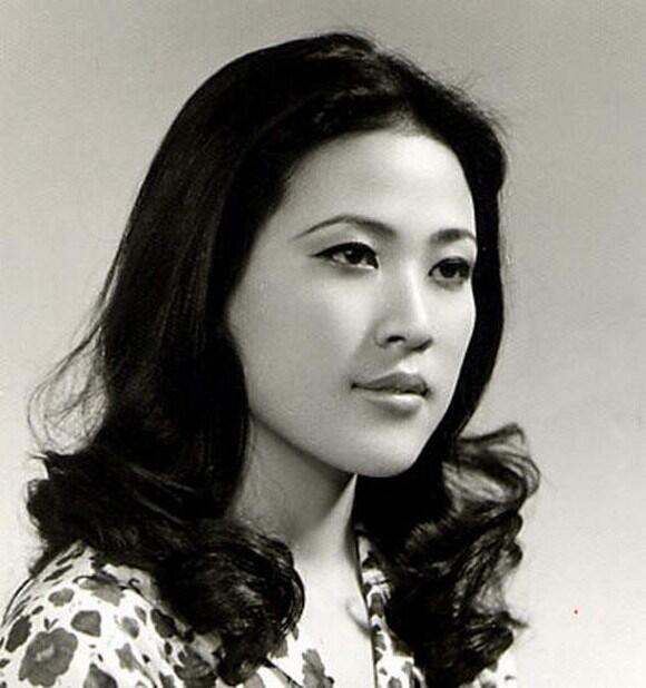 Inilah MISS KOREA Era-70 Yang Lebih CANTIK Tanpa OPERASI PLASTIK !!!
