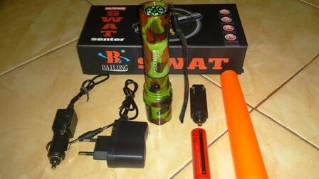 Swat Lampu Senter Alat Penerang plus kompas