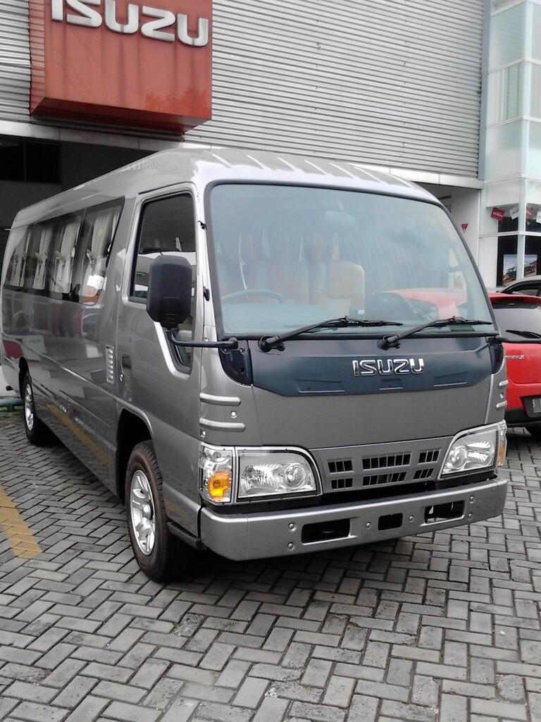 Isuzu Elf NKR 55 LWB 20 Seat (ready Stock)