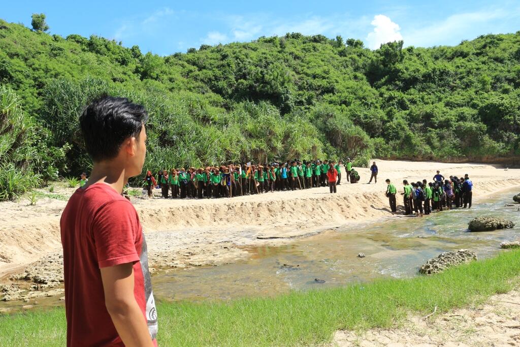 &#91;FR&#93; Blusukan Pantai Greweng, GunungKidul