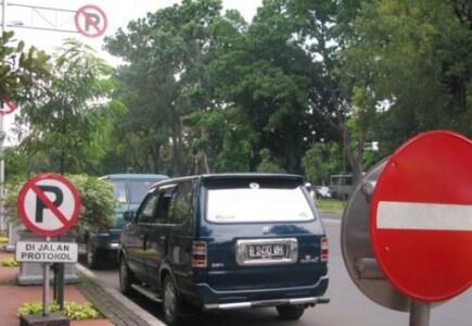 curhatan ane tentang Plat B