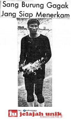 Kisah Kiper Indonesia Yang Menepis Tendangan Penalti Pele