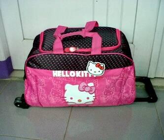 terjual tas trooly berkarakter hello kity untuk anak terjual tas trooly berkarakter hello kity untuk anak