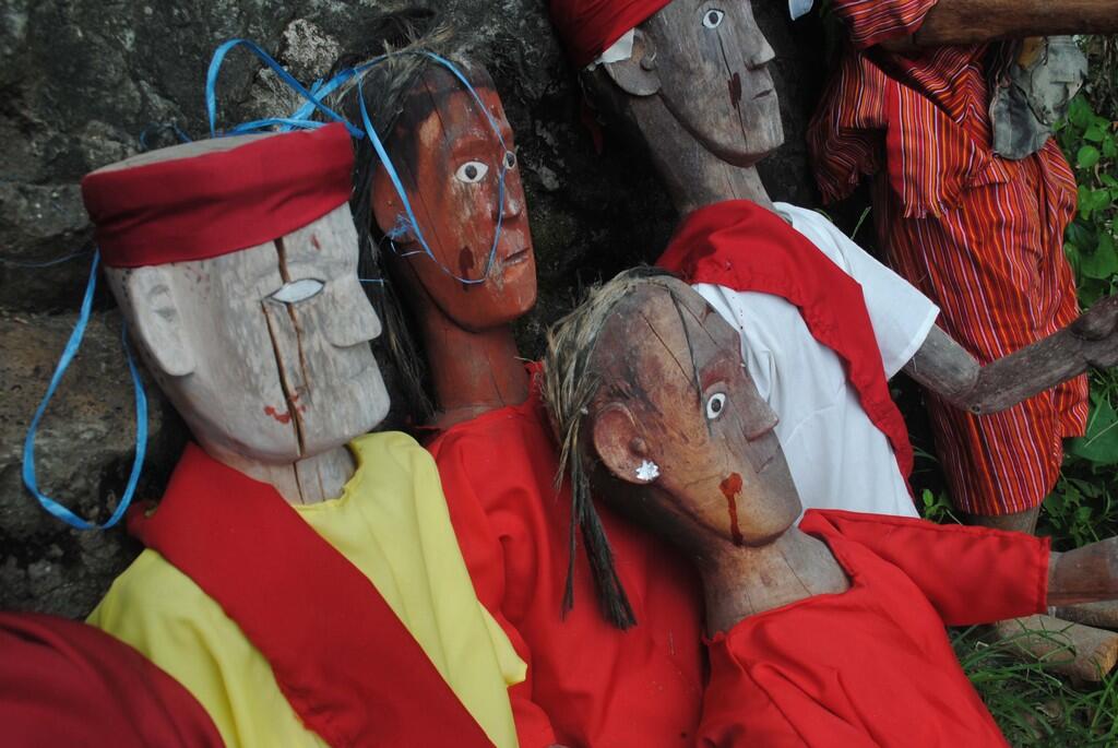 [Share] Ritual Ma' Nenek 2013 - Toraja