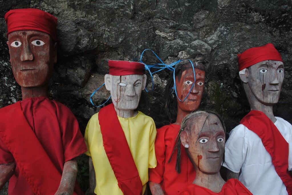 [Share] Ritual Ma' Nenek 2013 - Toraja