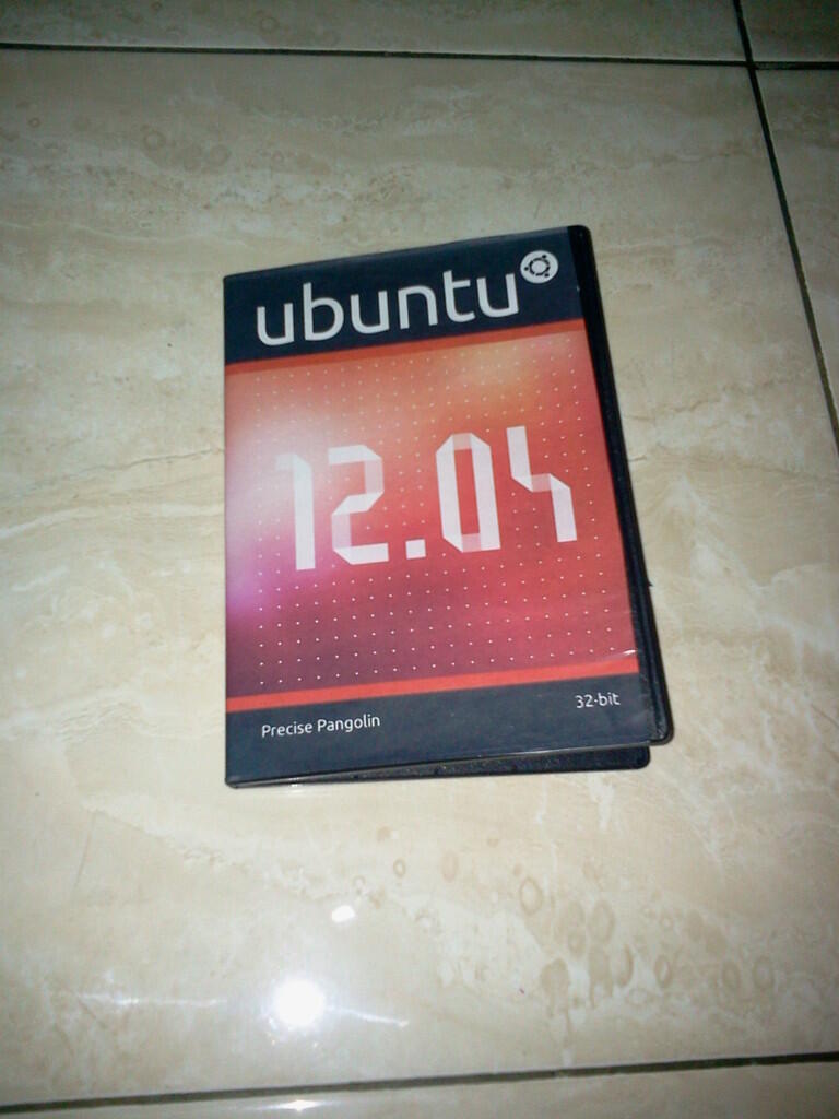 CD/DVD LINUX ( MURAH gan/sis.... ^_^ )