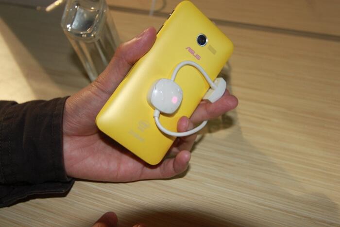 &#91;REVIEW&#93; ASUS ZenFone Smartphone Kualitas Premium Harga Merakyat