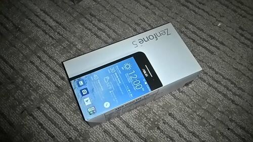 &#91;REVIEW&#93; ASUS ZenFone Smartphone Kualitas Premium Harga Merakyat