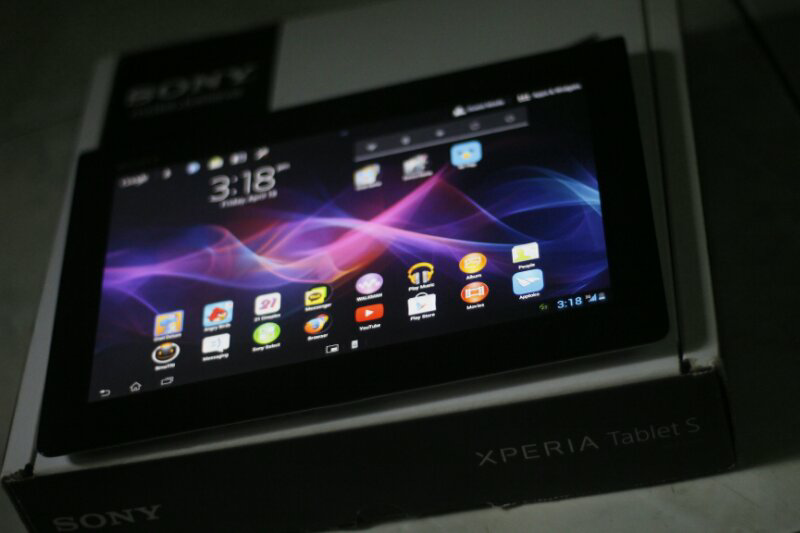 sony xperia tablet s 3G like new