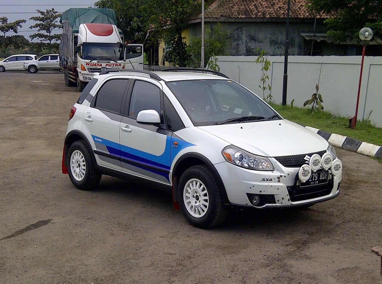 Gambar Modifikasi Mobil  Suzuki  Sx4 Olx  Jateng 2021 