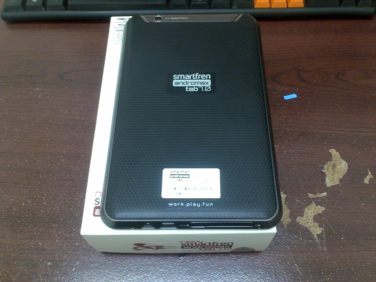 Smartfren Andromax Tab 7.0 Fulset