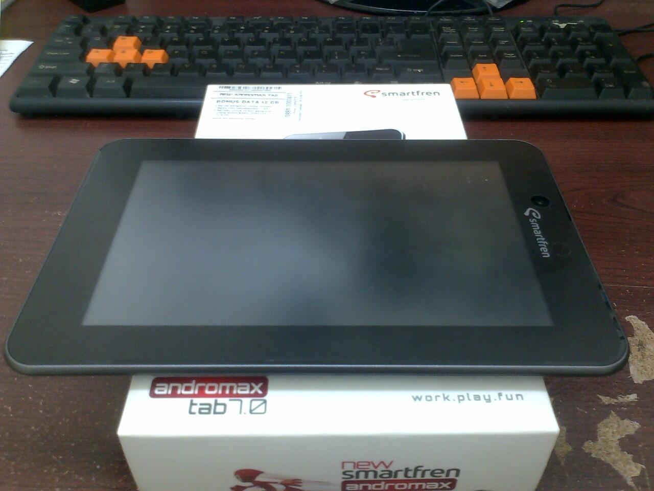 Smartfren Andromax Tab 7.0 Fulset