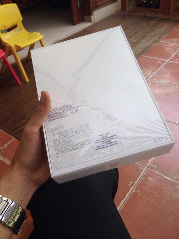 WTS Apple iPad Air Cell Silver (64GB) BNIB Sealed Importir Inkopad