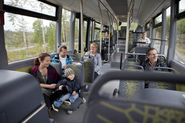 Bus-bus BRT (busway) canggih buatan Eropa