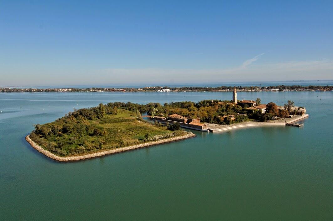 Poveglia : Pulau Paling Berhantu di Dunia Kini Dijual. Agan Mau Beli?