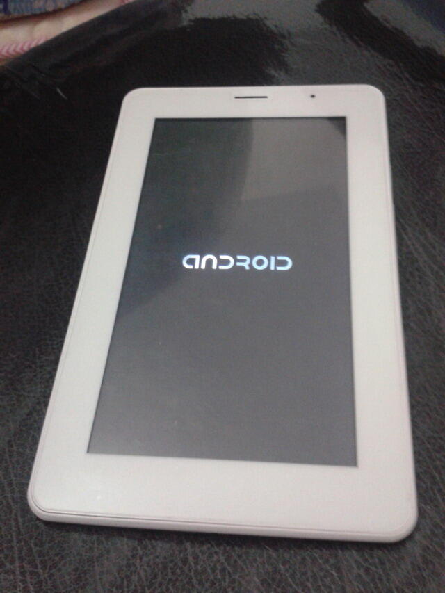 [DIJUAL} Advan Vandroid T 7inch... Bandung only..