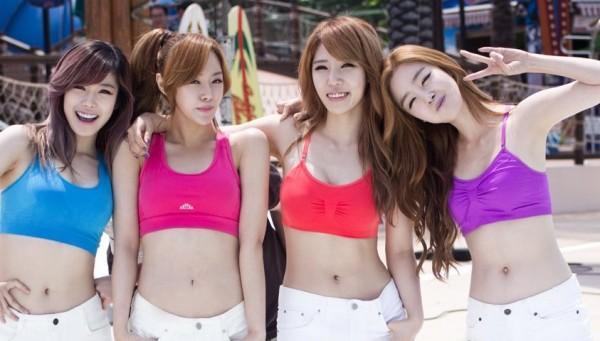 8 IDOLA CEWEK K-POP PALING SEMPURNA SAAT MEMAKAI BIKINI!