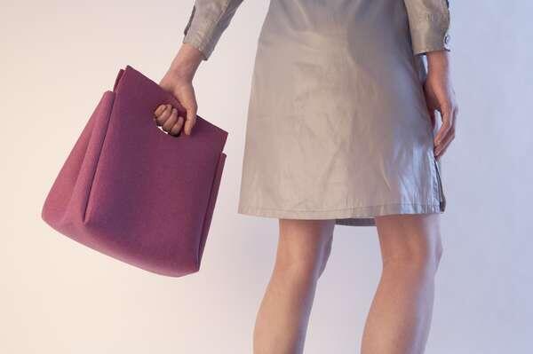 Market research tentang GLOWING PURSE, handbag yang berguna pada saat gelap