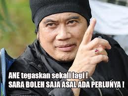 bang RHOMA KEREN deh..........ngakak yuk gan...(kalau ngak ane jualan anu deh..)