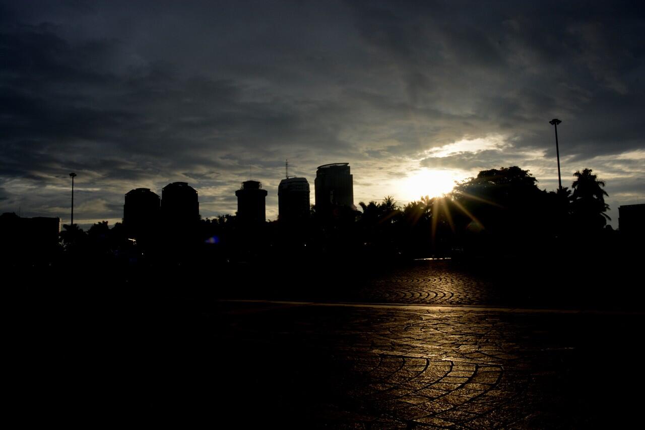 Menjelang Senja di Batavia