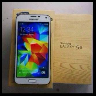 Blackberry dan Replika S4, Note 3, S5 dan i-Phone Bandung