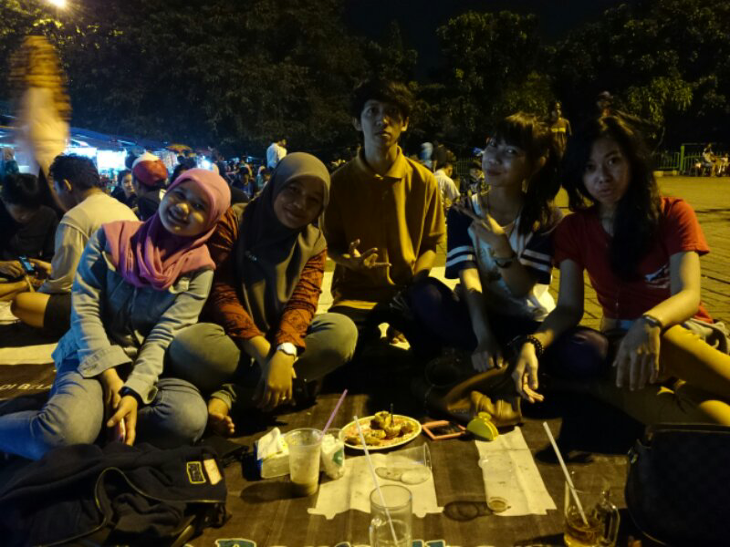 pojok atas kiri apa ya gann??