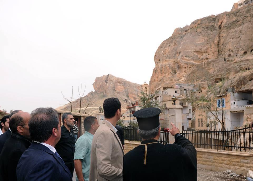 &#91;Awas Terguncang&#93; Mr. Bashar Al-Assad Mengunjungi The old Christian town Maaloula,..