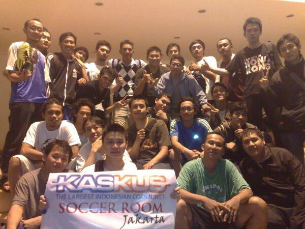 Kumpulan Ngobras aka Ngobrol Bareng Komunitas