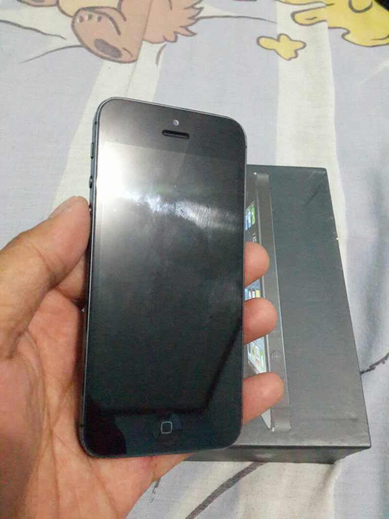 iphone 5 16gb FU Black Ex Indo Fullset Jogja