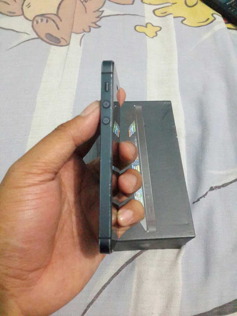 iphone 5 16gb FU Black Ex Indo Fullset Jogja