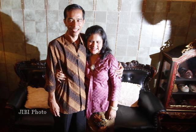 ( Beda ama Sebelah ) Jokowi Tegaskan Dirinya Tak Meminta-minta Untuk Dicapreskan Mega