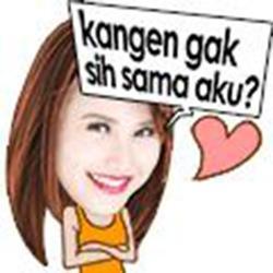 Ayu ting-ting jadi stiker WeChat