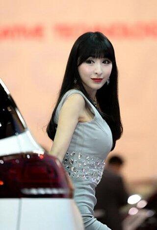 Yang Manis dan seksi dari Beijing Motor Show 2014