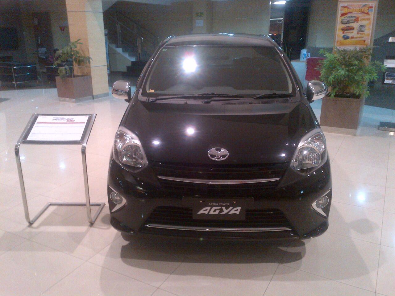 Paket Kredit Toyota DP Murah Agya Avanza Innova Fortuner Yaris