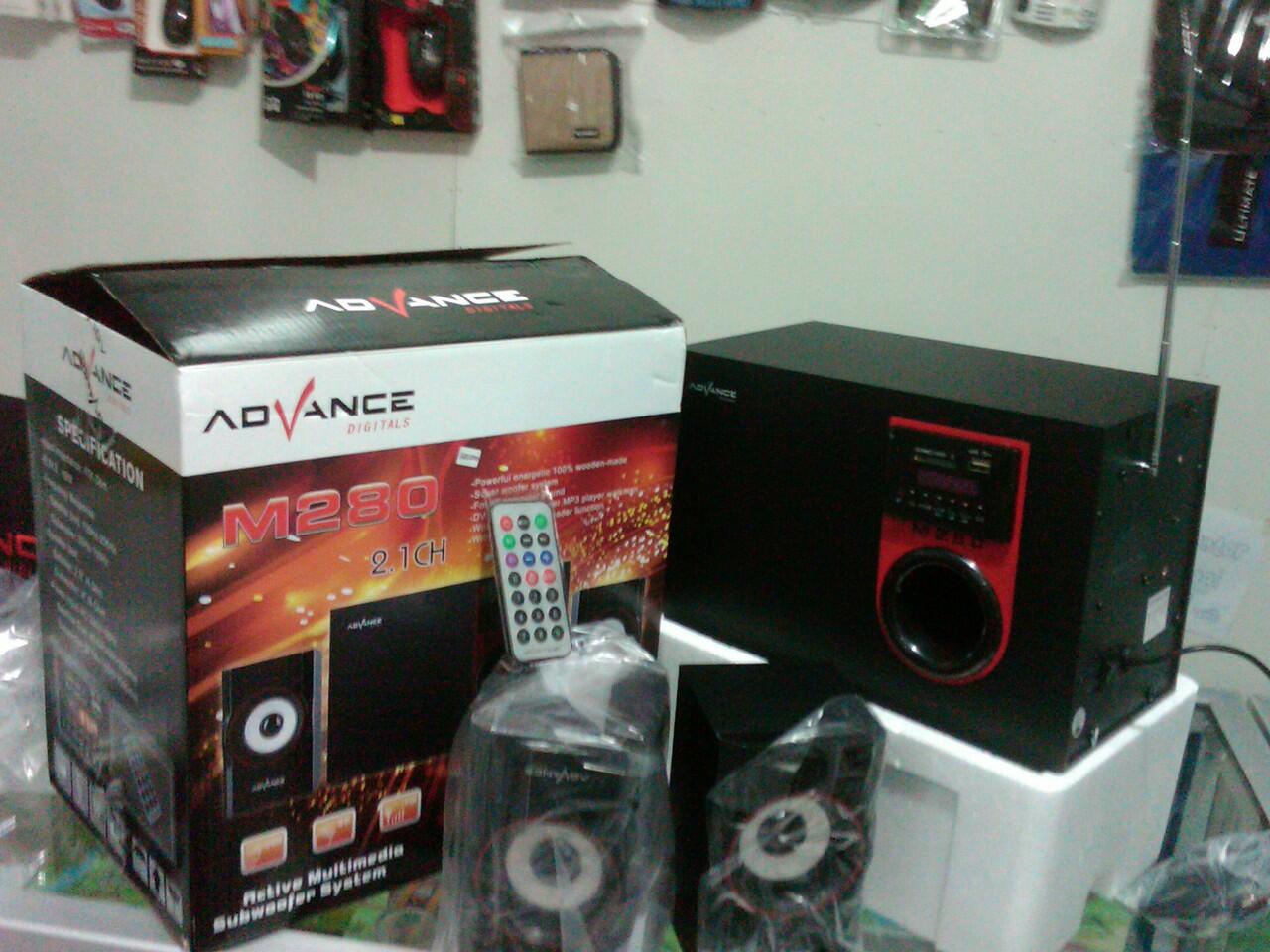 SPEAKER ADNVANCE M280
