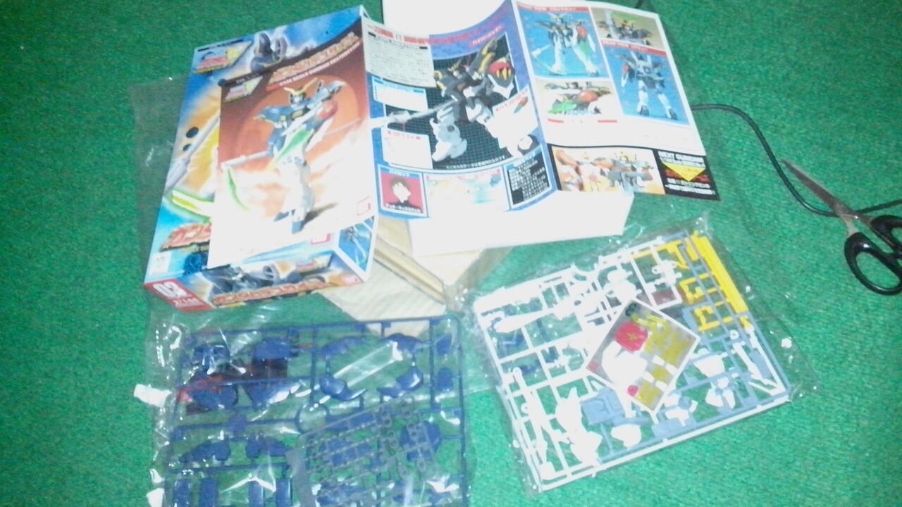 NON GRADE 1/144 GUNDAM WING SERIES BANDAI
