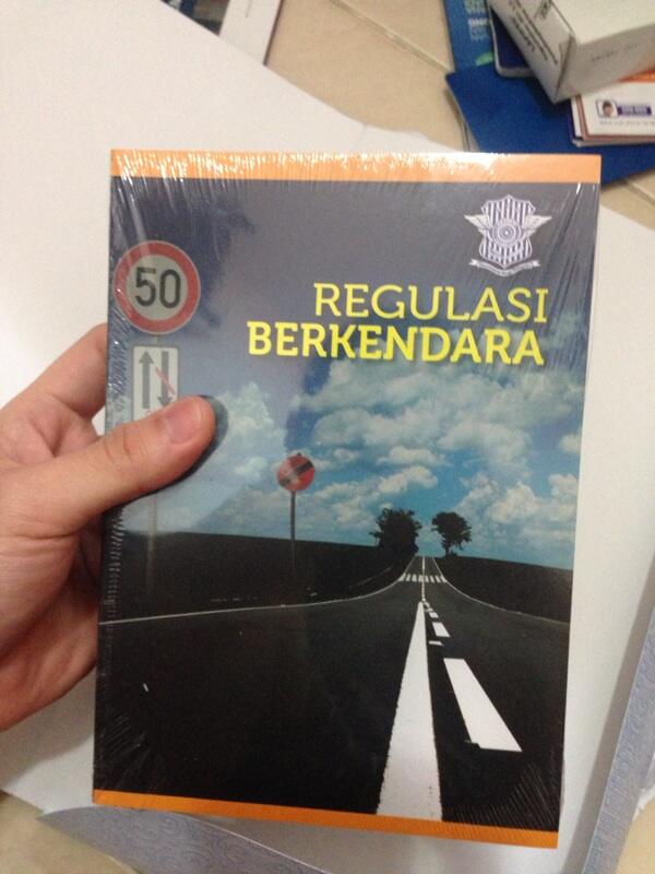 Buku Panduan Berkendara (Prosedur SIM international inside)