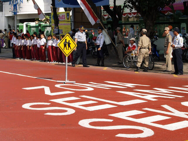 Mengenal Tipe Penyebrangan Jalan Bagi Pejalan Kaki &#91;Bukan Hanya Zebra Cross Gan&#93;