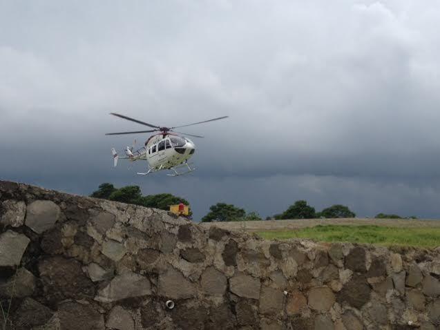 TRIOMACAN2K DIJEMPUT PAKAI HELIKOPTER BERSAMA FADLIZON CS