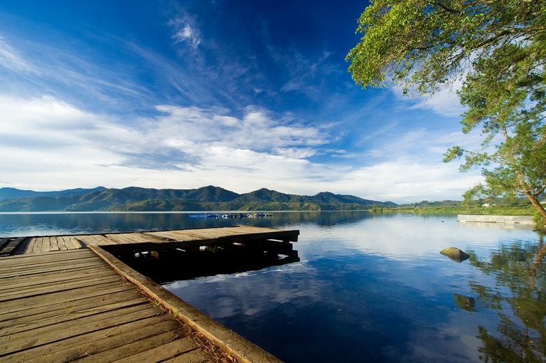 DANAU-DANAU MENAKJUBKAN YANG ADA DI INDONESIA