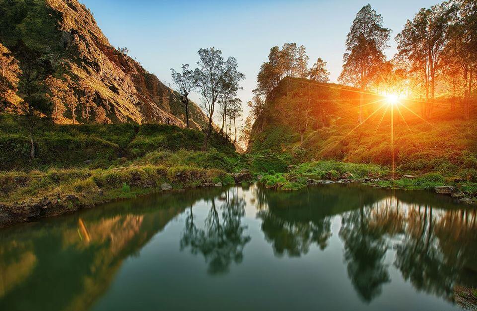 DANAU-DANAU MENAKJUBKAN YANG ADA DI INDONESIA