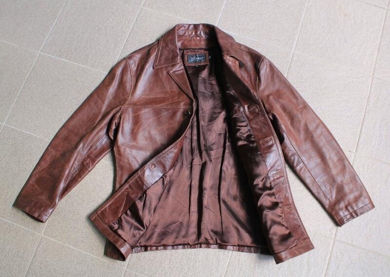 Terjual GUESS  JEANS  LEATHER JACKET ORIGINAL JAKET  KULIT 