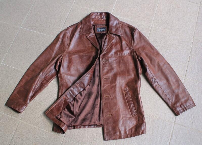 Terjual GUESS  JEANS  LEATHER JACKET ORIGINAL JAKET  KULIT 