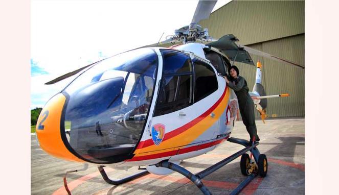 Pilot Helikopter cantik Satu-Satunya yang dimiliki TNI AU 