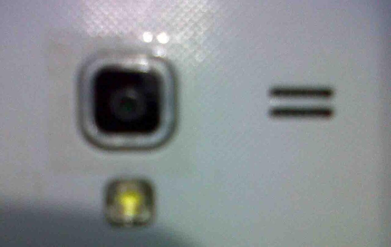 Camera Handphone Agan Buram alias Blur Parah? Coba trik ini.....