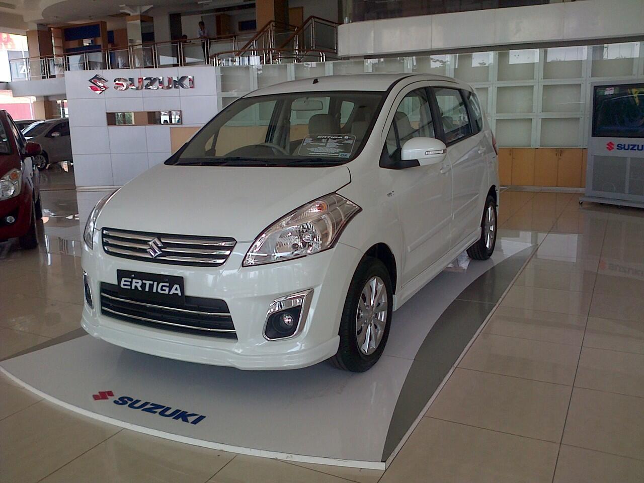 SUZUKI ERTIGA PROMO APRIL