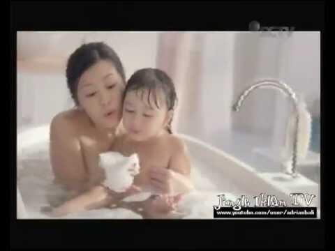 ADA YANG SALAH DENGAN DUNIA IKLAN INDONESIA