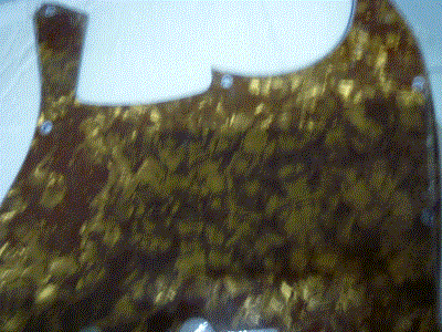 (NEW) JAZZ BASS MODEL PICKGUARD GOLD IMPORT