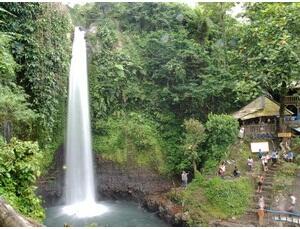 Wisata Curug / Air Terjun Terdekat dari Ibu Kota #KelilingIndonesia