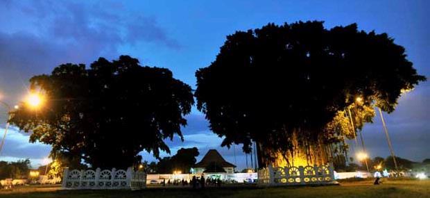 Pesona Alun Alun Selatan / Alkid